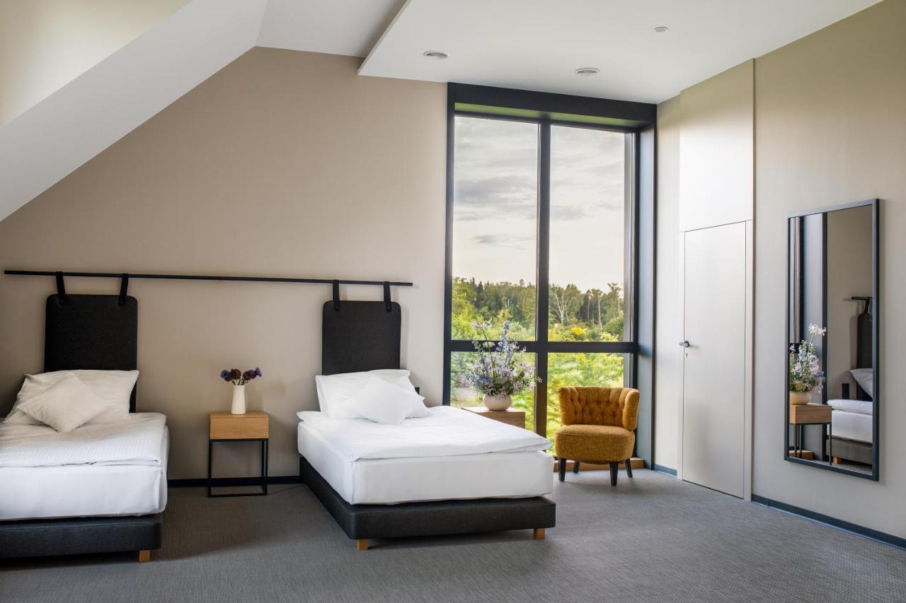 Grojec  Karma House Goscienczyce Bed & Breakfast エクステリア 写真