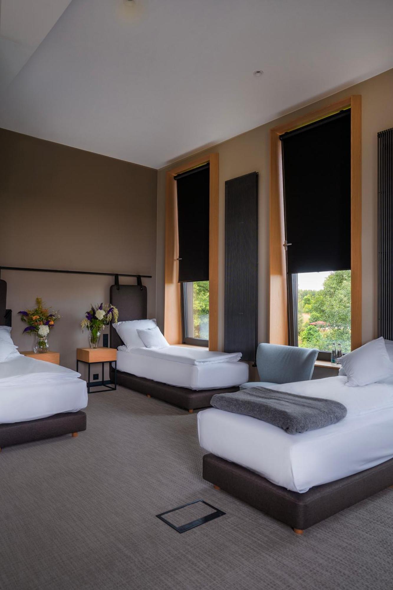 Grojec  Karma House Goscienczyce Bed & Breakfast エクステリア 写真