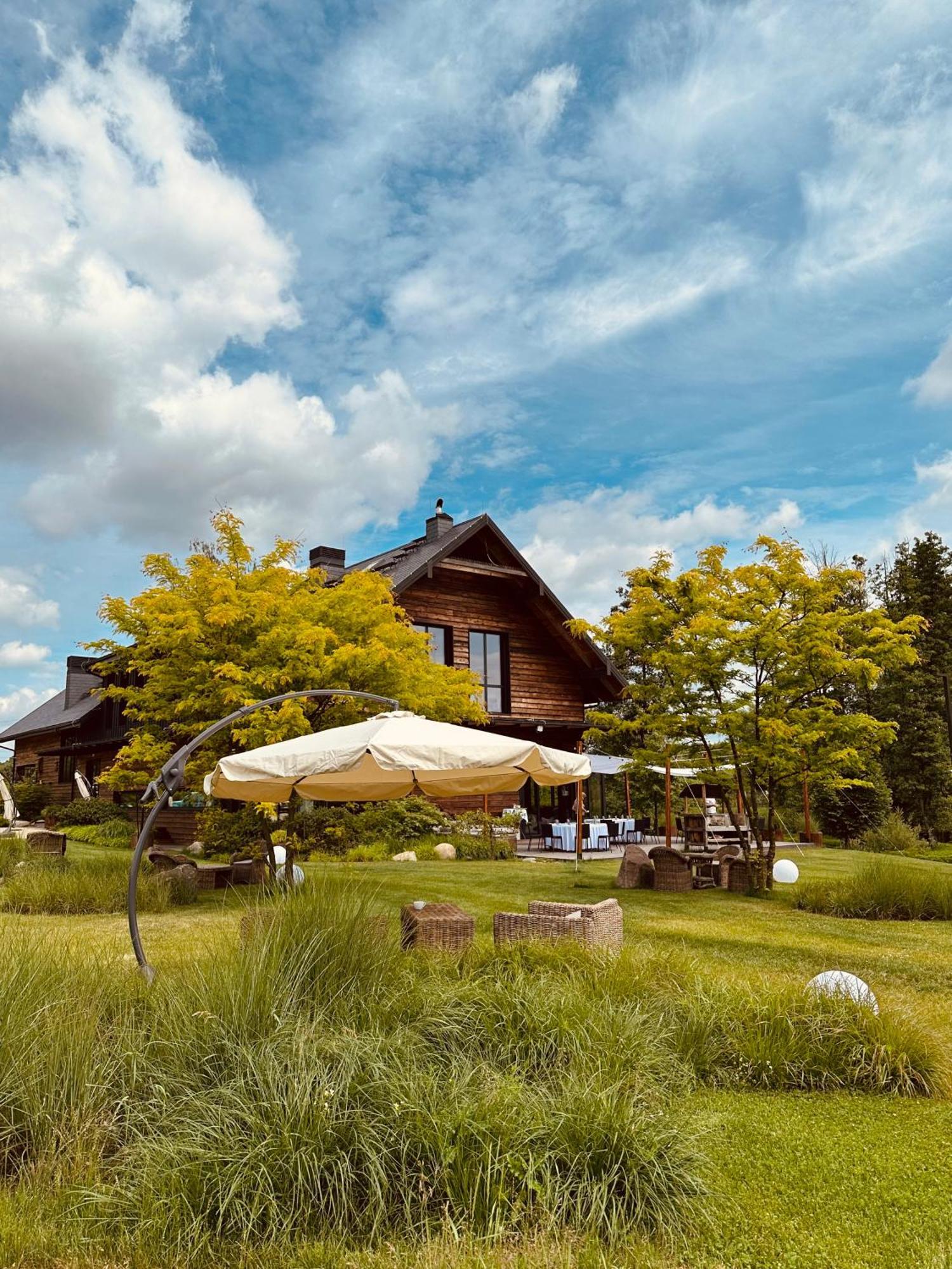 Grojec  Karma House Goscienczyce Bed & Breakfast エクステリア 写真